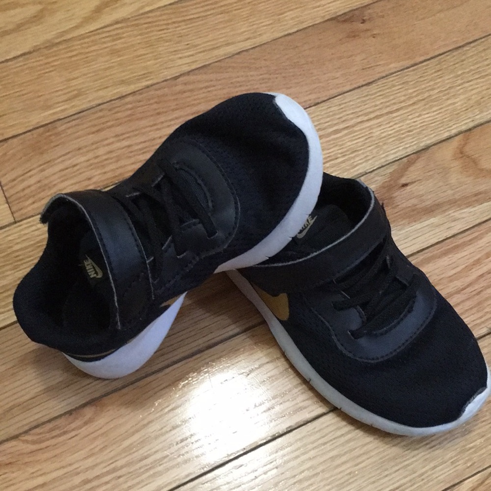 Boy Nike Shoe